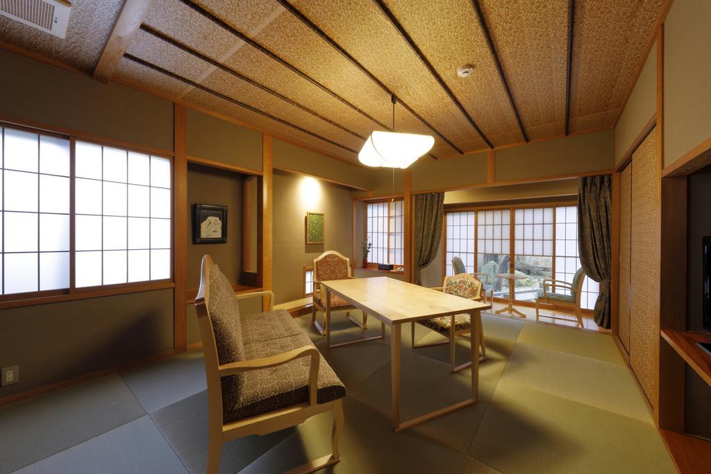 Yufuin Souan Kosumosu Hotel Luaran gambar